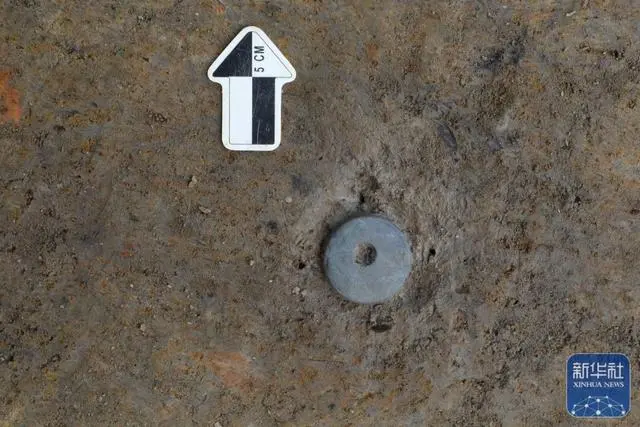 Саньсиндуй ?ирандыларында?ы ?ас тасы ??ралдарыны? археологиясы жа?а жет?ст?ктерге ?ол жетк?зд?