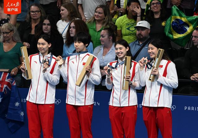 ?ытай ??рамасы Париж Олимпиадасында ?йелдер арасында ерк?н стильдег? 4×100 метр эстафетасында ?ола медаль алды