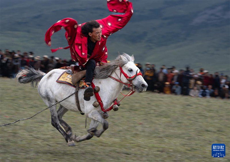 Сычуаньны? Литан ауданында ?1 тамыз? б?йгес? басталды