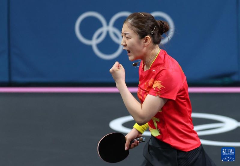 ?стел теннис?нен ?йелдер арасында?ы жеке жарыста ?ытай ??рамасы алтын мен к?м?с медаль же??п алды