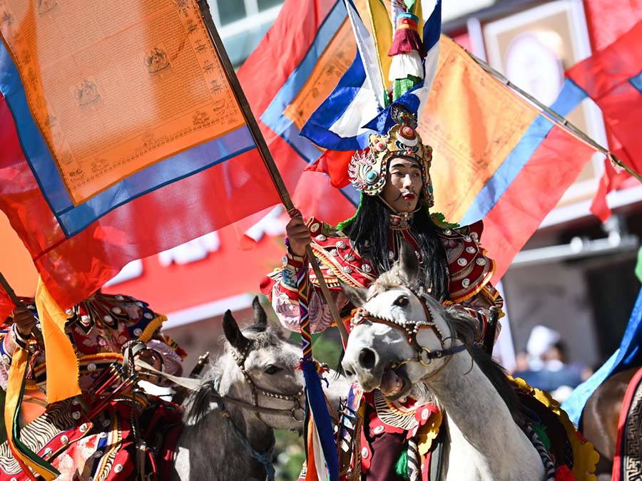 Цинхайды? Голо облысы ??рыл?анына 70 жыл толуына орай м?дени ж?не спортты? ?с-шаралар ?йымдастырды