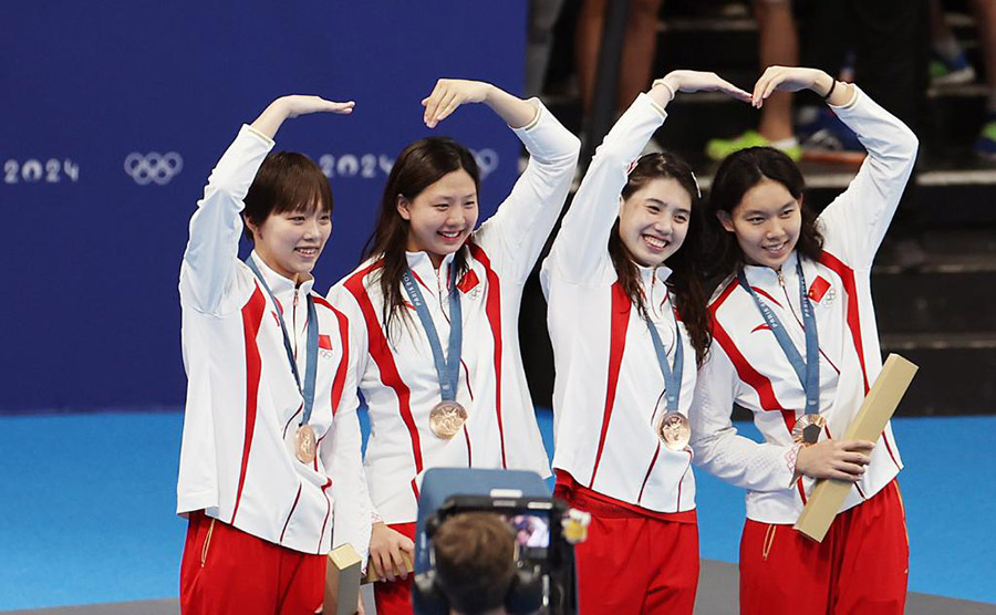 ?ытай ??рамасы А?Ш-ты? 40 жылды? монополиясын б?зып, Чжан Юйфэй рекорд жаратты