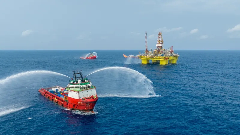 Ел?м?з О?т?ст?к ?ытай те??з?нде ?лемдег? ал?аш?ы ультра тере? суда?ы ?те таяз ?абатында?ы ау?ымды газ кен орнын зерттед?