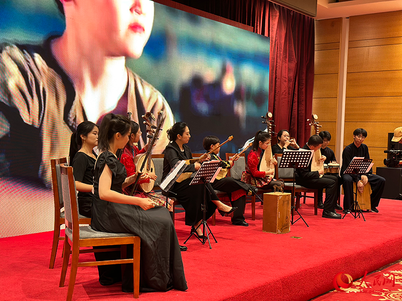 Бейж??де Абай о?улары ?тт?