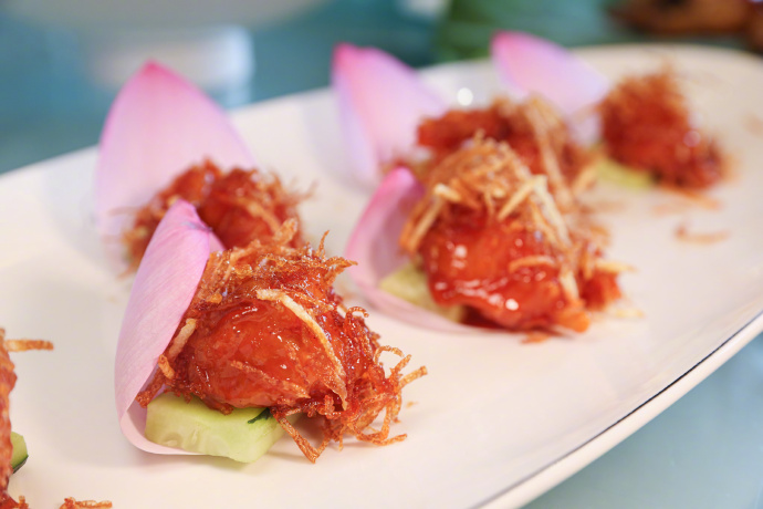 Уху та?амдарынан д?м таты?ыз