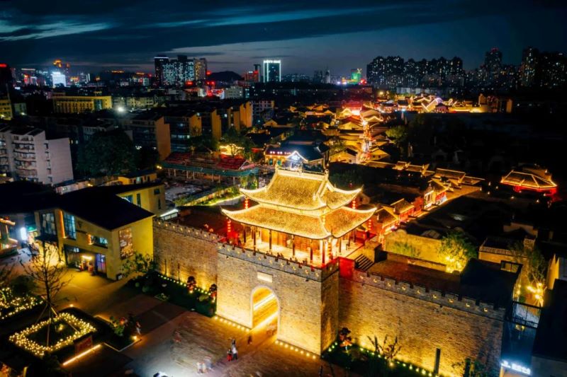 Уху та?амдарынан д?м таты?ыз