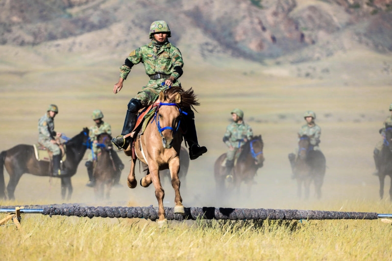 Шы?жа?да офицерлерд?? ат?а м?ну да?дысын жет?лд?рет?н о?у-жатты?у ?тт?