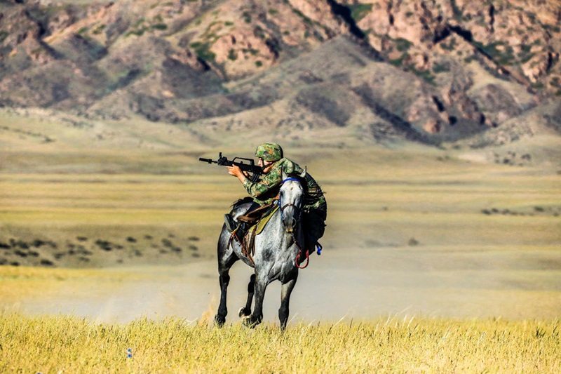 Шы?жа?да офицерлерд?? ат?а м?ну да?дысын жет?лд?рет?н о?у-жатты?у ?тт?