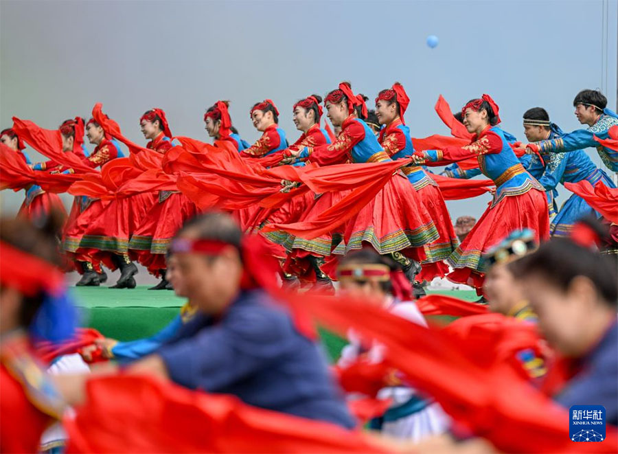 ?шк? Мо??олда 25-ш? ?Жырым? ат б?йгес? фестивал? ?тт?