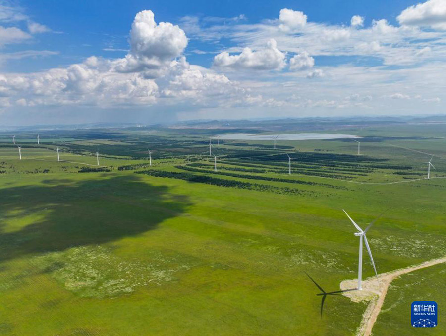 Холиньгол: Жайлауда?ы ?Жасыл ?уатпен ж?мыс ?стейт?н алюминий ?аласы?