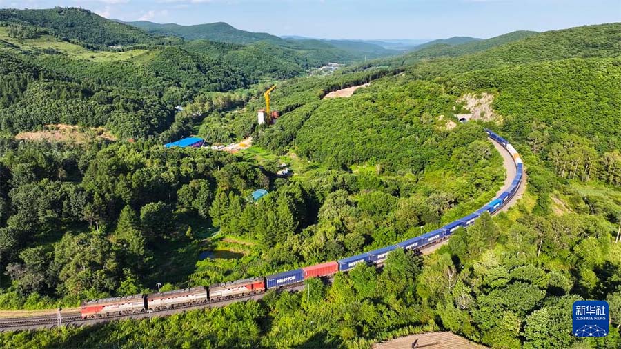 ?ытай-Еуропа пойыз жел?с?н?? ?Шы?ыс ?ткел?неде? пойыздарды? ?оз?алыс к?лем? 30 000-нан асты