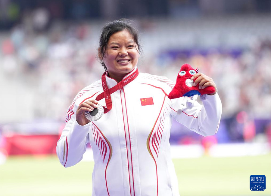 Париж Паралимпиадасында ?ытай ??рамасы ?йелдер арасында?ы дискус жарысында тамаша н?тиже к?рсетт?