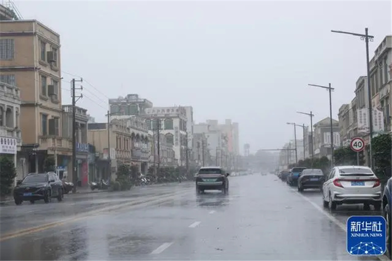 ?к?мет тайфун апаттарынан кей?н т?тенше жа?дайды ?алпына келт?руд? ?олдау ?ш?н 200 млн юань б?лд?