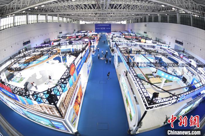 2024 ?ытайда (Тайюань) Халы?аралы? Энергетикалы? ?нерк?с?п к?рмес? ашылды