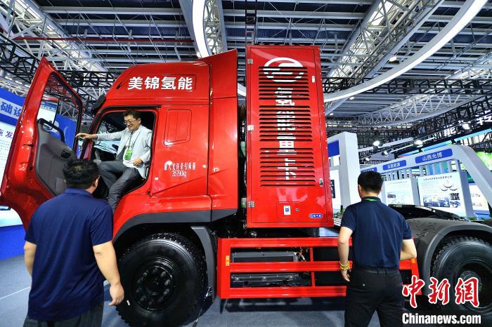 2024 ?ытайда (Тайюань) Халы?аралы? Энергетикалы? ?нерк?с?п к?рмес? ашылды