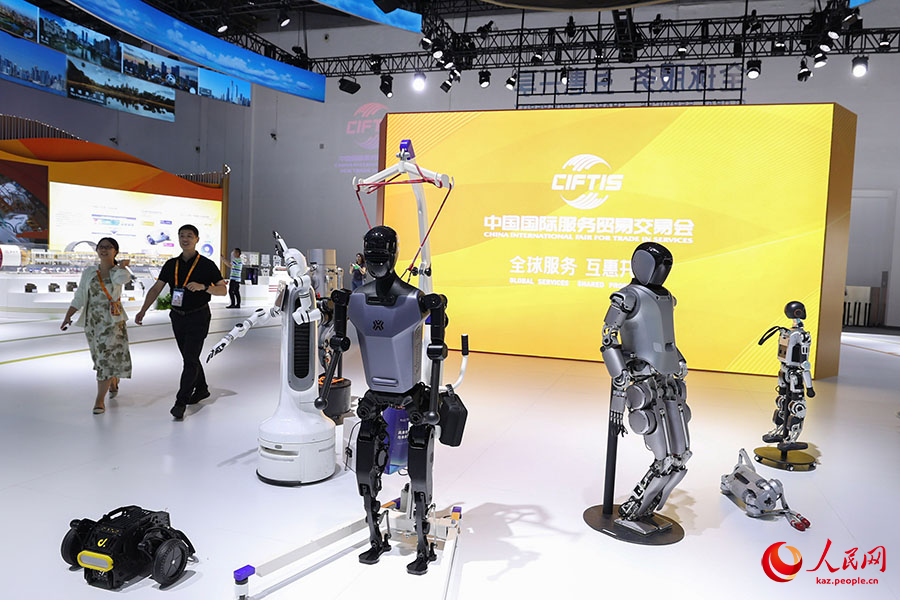 2024 ?ызмет к?рсету ж?не сауда ж?рме?кес? д?б?рл? басталды