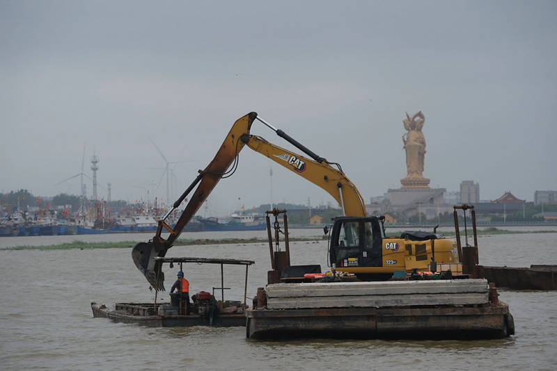Ел?м?зде ал?аш?ы толы? автоматтандырыл?ан балы? аулау терминалы ресми т?рде ашылды
