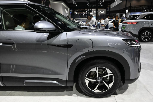 Отанды? жа?а энергетикалы? к?л?ктер алтын к?здег? авток?л?к к?рмес?н?? с?н?н асырды