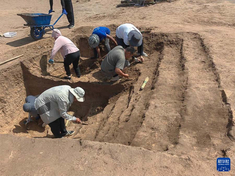 ?шк? Мо??олда Хуншань м?дениет?н?? е? ?лкен нефрит айда?ары табылды