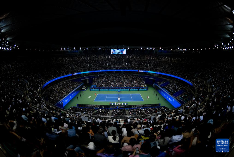 Чжэн Циньвэнь е? жа?сы н?тиже жаратты