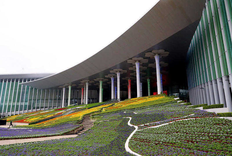 7-?нш? ?ытай халы?аралы? импорт к?рмес? экспонаттарыны? б?р?нш? партиясы к?рмеге ?абылданды