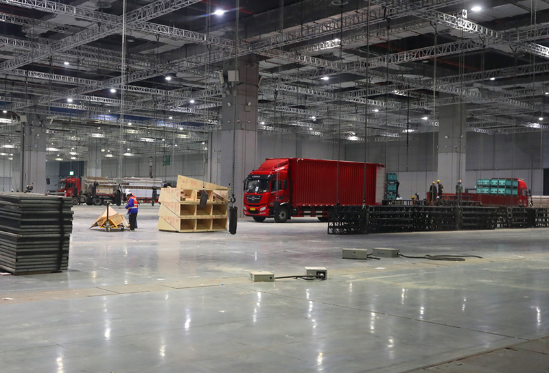 7-?нш? ?ытай халы?аралы? импорт к?рмес? экспонаттарыны? б?р?нш? партиясы к?рмеге ?абылданды