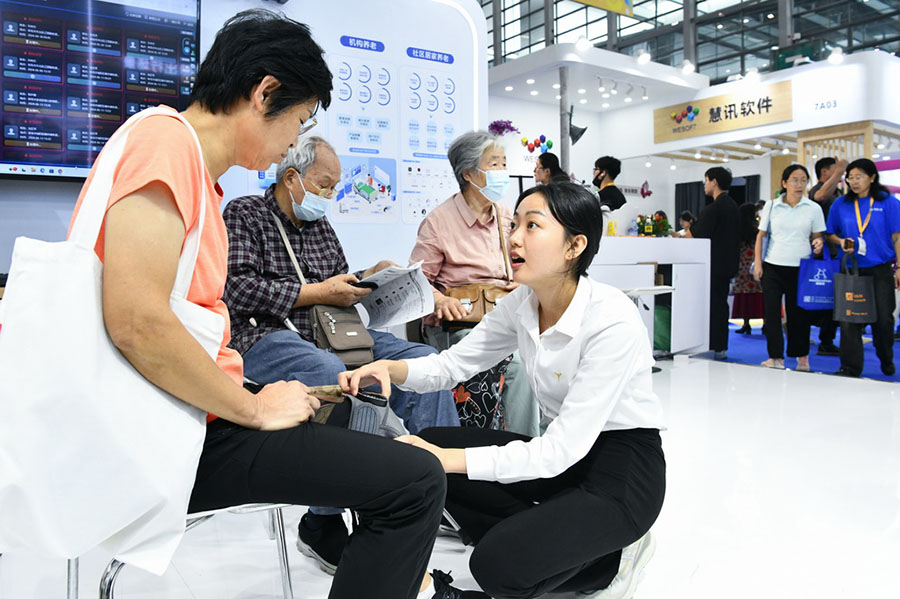 ?арттар?а арнал?ан а?ылды ?н?мдер экономиканы? жа?а к?г?лд?р м?хитына айналады