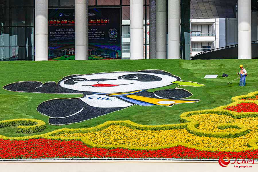 Шанхай: импорт к?рмес?не орай алуан т?рл? г?лдермен к?мкер?лд?