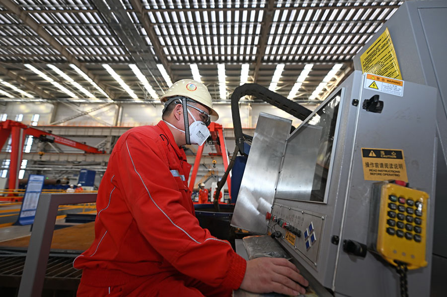 ?ытайда те??з м?най-газ жабды?тарын шы?аратын т???ыш ?а?ылды зауыт? толы?ымен ?ске ?осылды