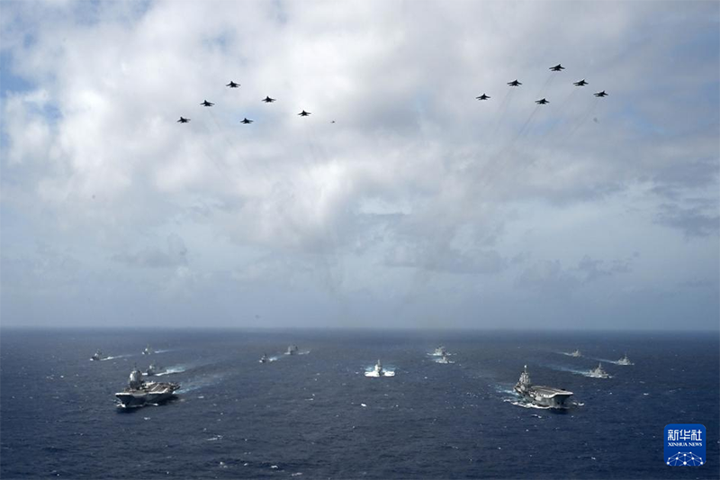 ?ытайды? ек? авияматкасы ал?аш?ы ?скери жатты?уын ?тк?зд?