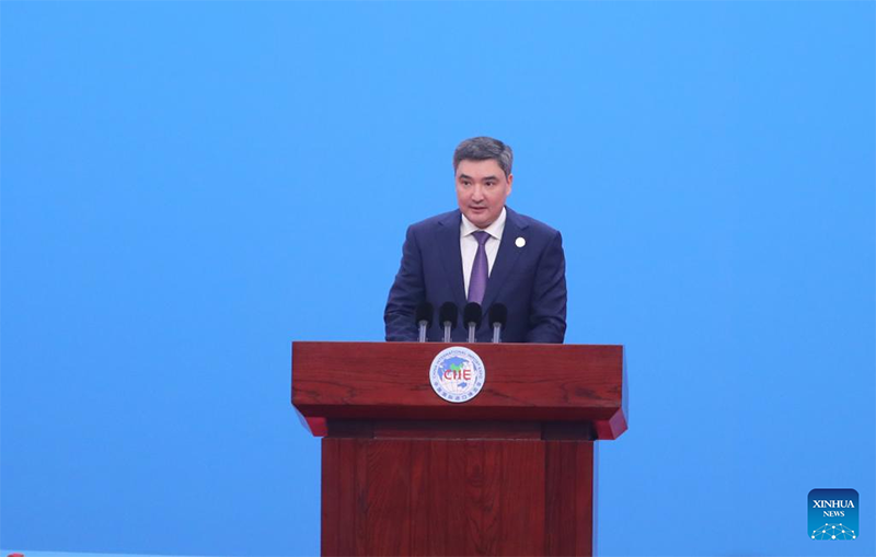 Шанхайда ?ытайды? 7-?нш? халы?аралы? импорт к?рмес? ашылды