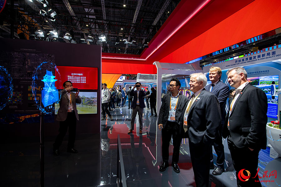 ?Жа?а сапалы ?нд?рг?ш к?ш? 7-?нш? импорт к?рмес?нде ?ытай павильоныны? ма?ызды мазм?нына айналды