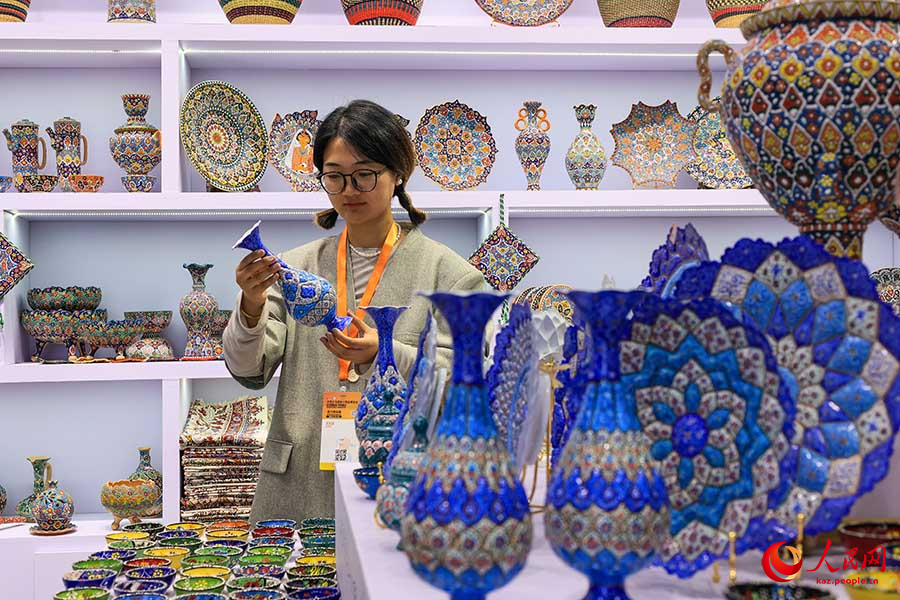 2024 ?ытайды? И-у халы?аралы? ша?ын тауарлар ж?не импортты? тауарлар к?рмес? ашылды