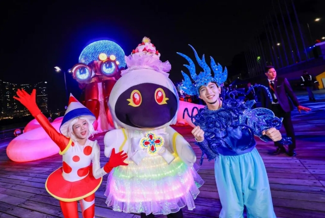 Аомэньн?? отан?а оралуыны? 25 жылды?ына арнал?ан шамдар шоуы басталды