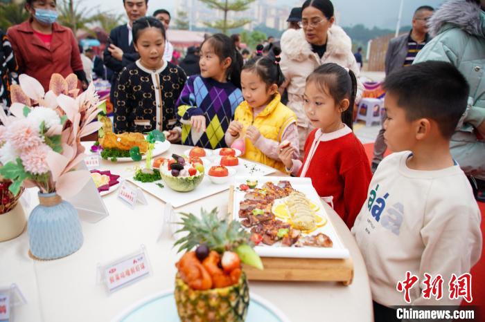 Гуансид?? Пинсян ?аласы АСЕАН ас-та?ам бай?ауын ?тк?зд?