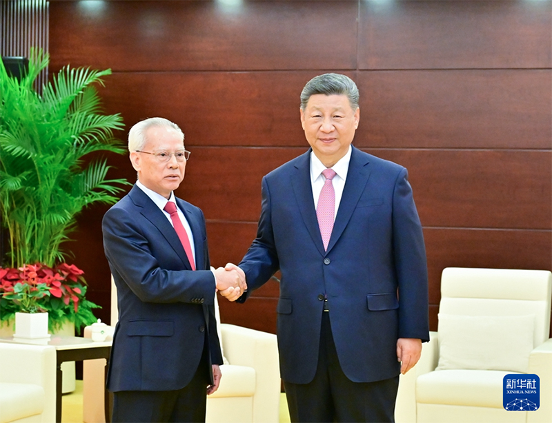 Си Цзиньпин Цэнь Хаохуэймен кездест?