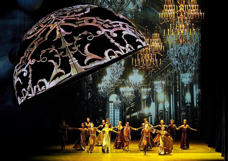 ?лтты? ?лкен театрды? ?Со?ыс ж?не бейб?тш?л?к? мюзикл? ?ойылды