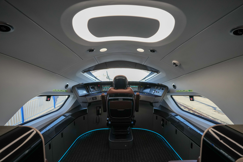 ?ытай са?атына 400 ша?ырым жылдамды?та?ы ЭМУ ?лг?с?н шы?арады