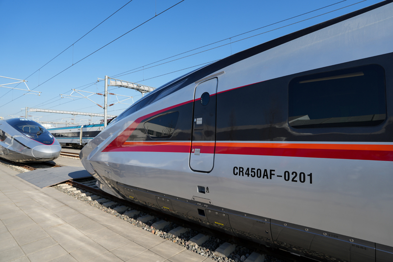 ?ытай са?атына 400 ша?ырым жылдамды?та?ы ЭМУ ?лг?с?н шы?арады