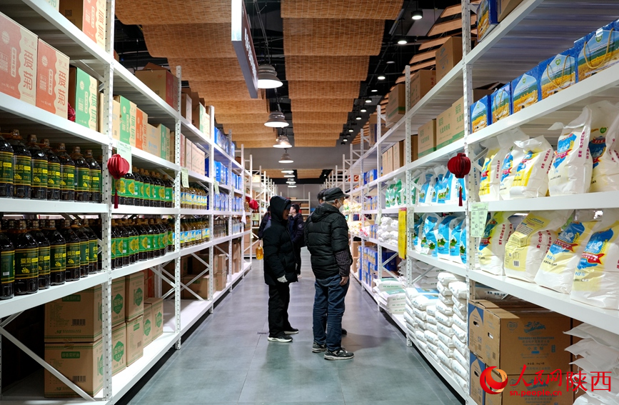 ?аза?стан ?нын тиеген ?ытай-Еуропа (Сиань) пойызыны? жа?а жылды? тауарлар пойызы Сиань?а келд?