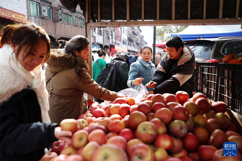 Жа?а жылды? леб? к?шейе т?ст?