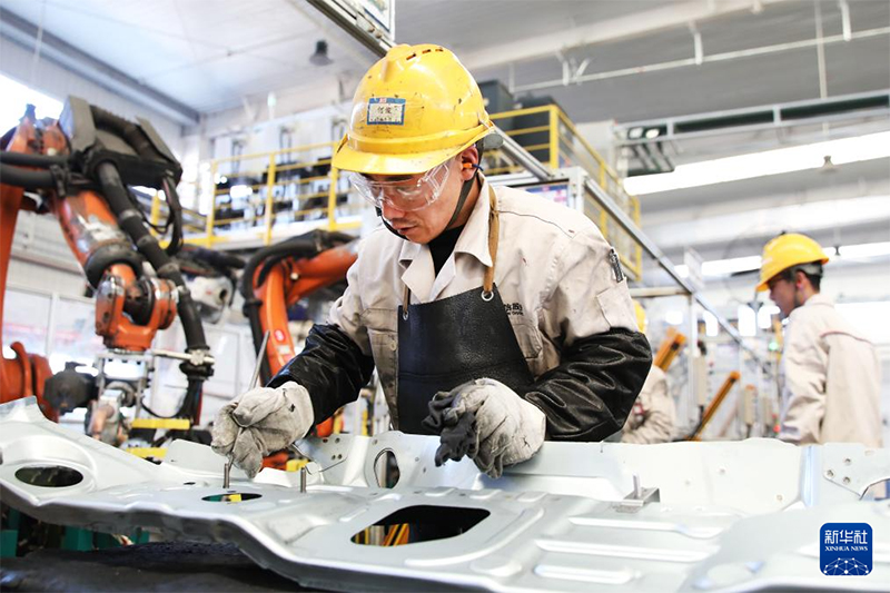 К?ктем мерекес?нен кей?н ж?мыстар ?ауырыт ж?р?п жатыр