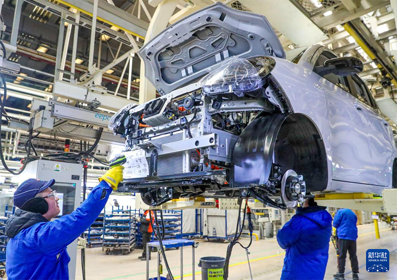 К?ктем мерекес?нен кей?н ж?мыстар ?ауырыт ж?р?п жатыр