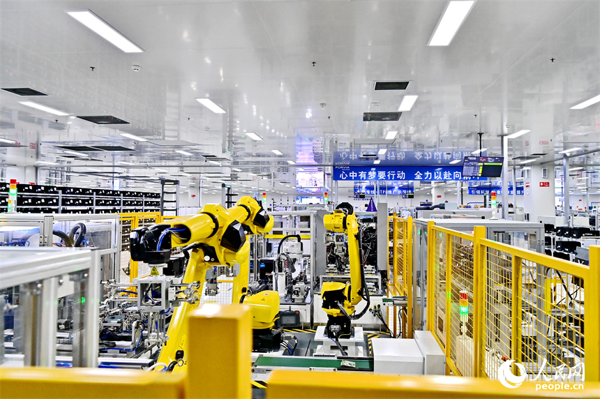 Фэнчэн, Цзянси: Интеллектуалды ?нд?р?с сапа мен ти?мд?л?кт? арттырды