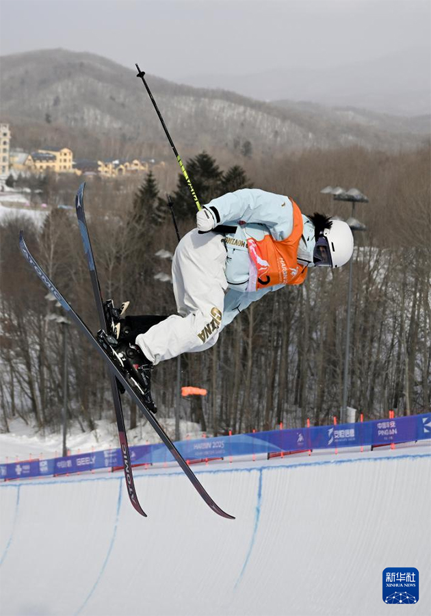 ?ытай ??рамасыны? Харбин ?ыс?ы Олимпиада ойындарында?ы ал?аш?ы алтын медал?