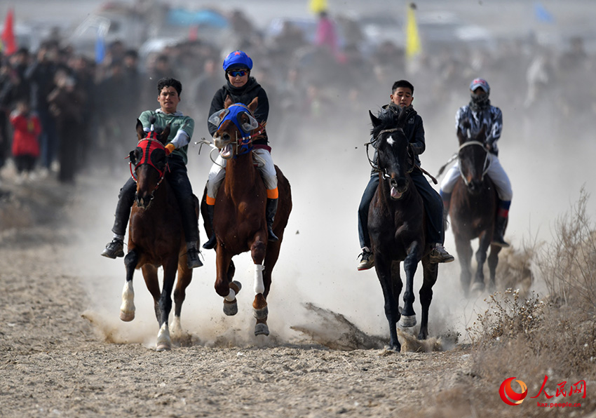 Шы?жа?ны? Лопн?р ауданында фермерлер мен малшыларды? д?ст?рл? спорт ойындары ?тт?