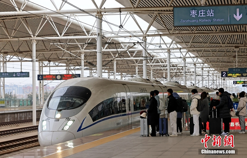 К?ктемг? тасымалда адамдарды? айма?аралы? а?ыны рекордты? де?гейге жетт?