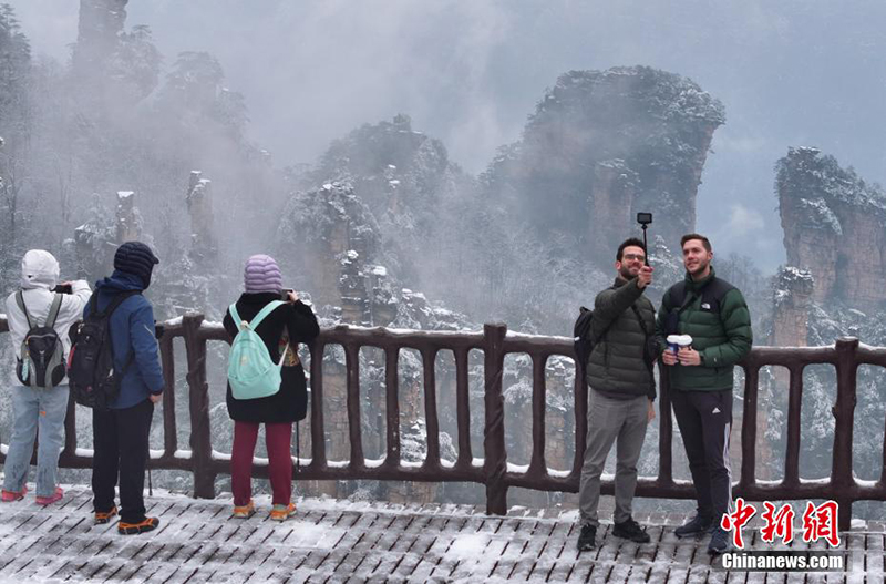 Чжанцзяцзен?? ?ансонарда?ы к?р?н?с?