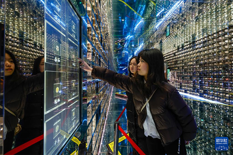 Т??ым ?нерк?с?б?н?? ??рылысы ?Батыс ?ытай к?к?н?с астанасыны?? дамуына серп?н беред?