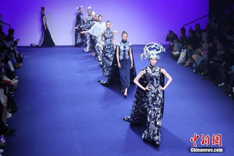 ?ытайда?ы халы?аралы? с?н апталы?ына 230-?а жуы? бренд келд?b